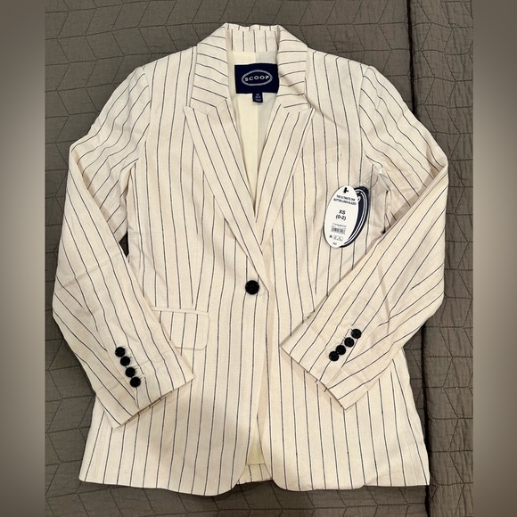 NWT One-button Linen Blazer - size XS - Picture 3 of 4